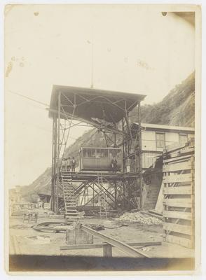 Construção do bondinho do Pão de Açúcar