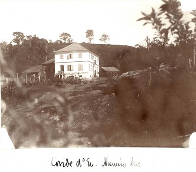 Casa na Colônia Conde d'Eu