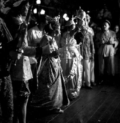 Dona Santa, no desfile do Maracatu Elefante