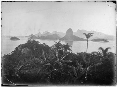 Entrada da Baía de Guanabara vista de Niterói, com destaque para o Morro do Pão de Açúcar