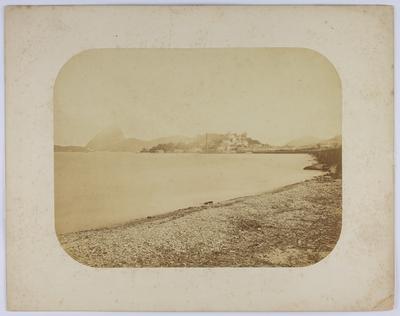 Vista do Outeiro da Glória e do Pão de Açúcar; a partir do Passeio Público