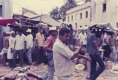 Romeiros. Jorge Bodanzky filmando, à direita