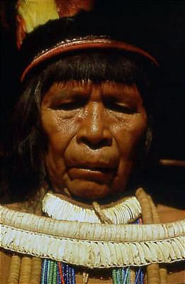 Série Xingu - Yakakumalo pronta para a cerimônia do Yamaricumã