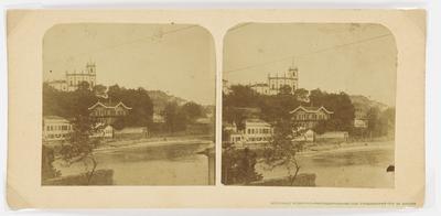 Praia do Russel e igreja de Nossa Senhora da Glória do Outeiro