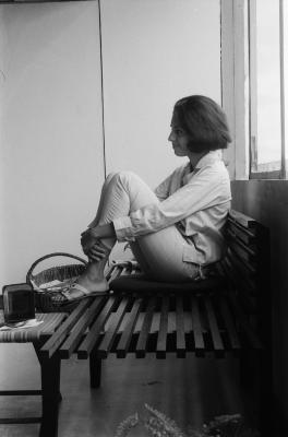 Lena Coelho dos Santos no alojamento dos professores (Colina)