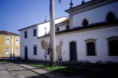 Igreja de Nossa Senhora da Penha de França - vista lateral