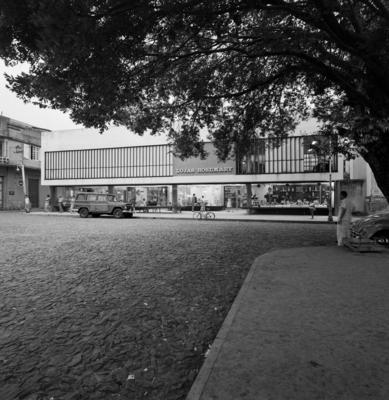 Lojas Rosemary, projeto do arquiteto Wit-Olaf Prochnik