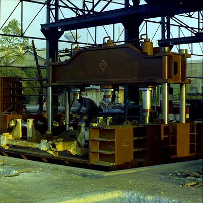 Campanha publicitária da agência América para a Companhia Brasileira de Material Ferroviário (Cobrasma)