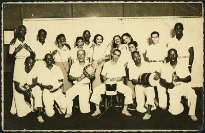 Carmen Costa, Marçal, Bide, Chico da Cuíca, Henricão e sambistas