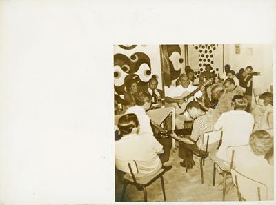 Leonel Azevedo com o violão