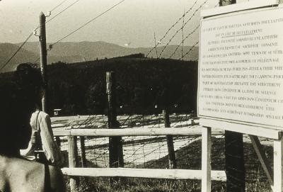 Visita ao memorial de campo de concentração nas proximidades de Ulm
