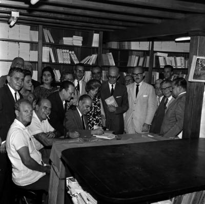 Lançamento do livro “No tempo de Noel Rosa”