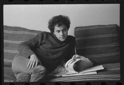 Luiz Carlos Ripper e Lena, na casa de Jorge, antes de viagem para locações do filme do Caca Diegues