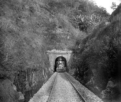 Estrada de Ferro Dom Pedro II (posteriormente Estrada de Ferro Central do Brasil), Túnel Grande, Km 88