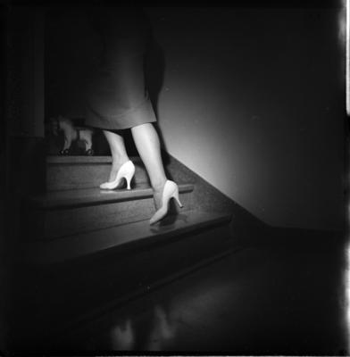 Campanha publicitária da agência J. Walter Thompson - tombo na escada