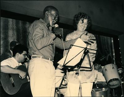 Nelson Sargento e Cristina Buarque