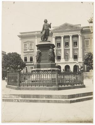 Estátua de José Bonifácio