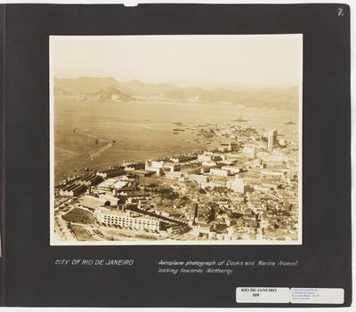 Tomada de avião do Centro do Rio de Janeiro - Docas e o Arsenal da Marinha