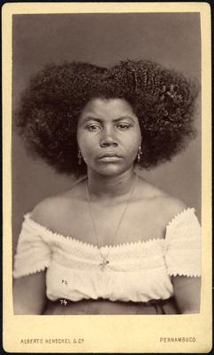 Retrato - mulher negra não identificada