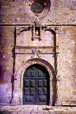 Igreja de Santa Maria de Azurara - portada
