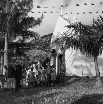 Preparativos para festa junina no Sítio Burle Marx