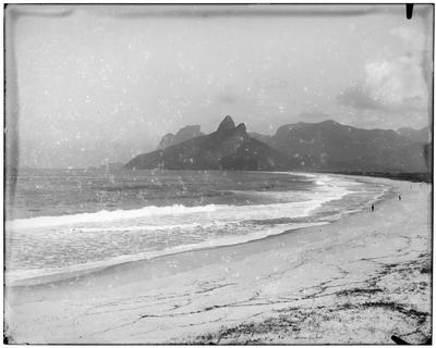 Praia de Ipanema a partir do Arpoador