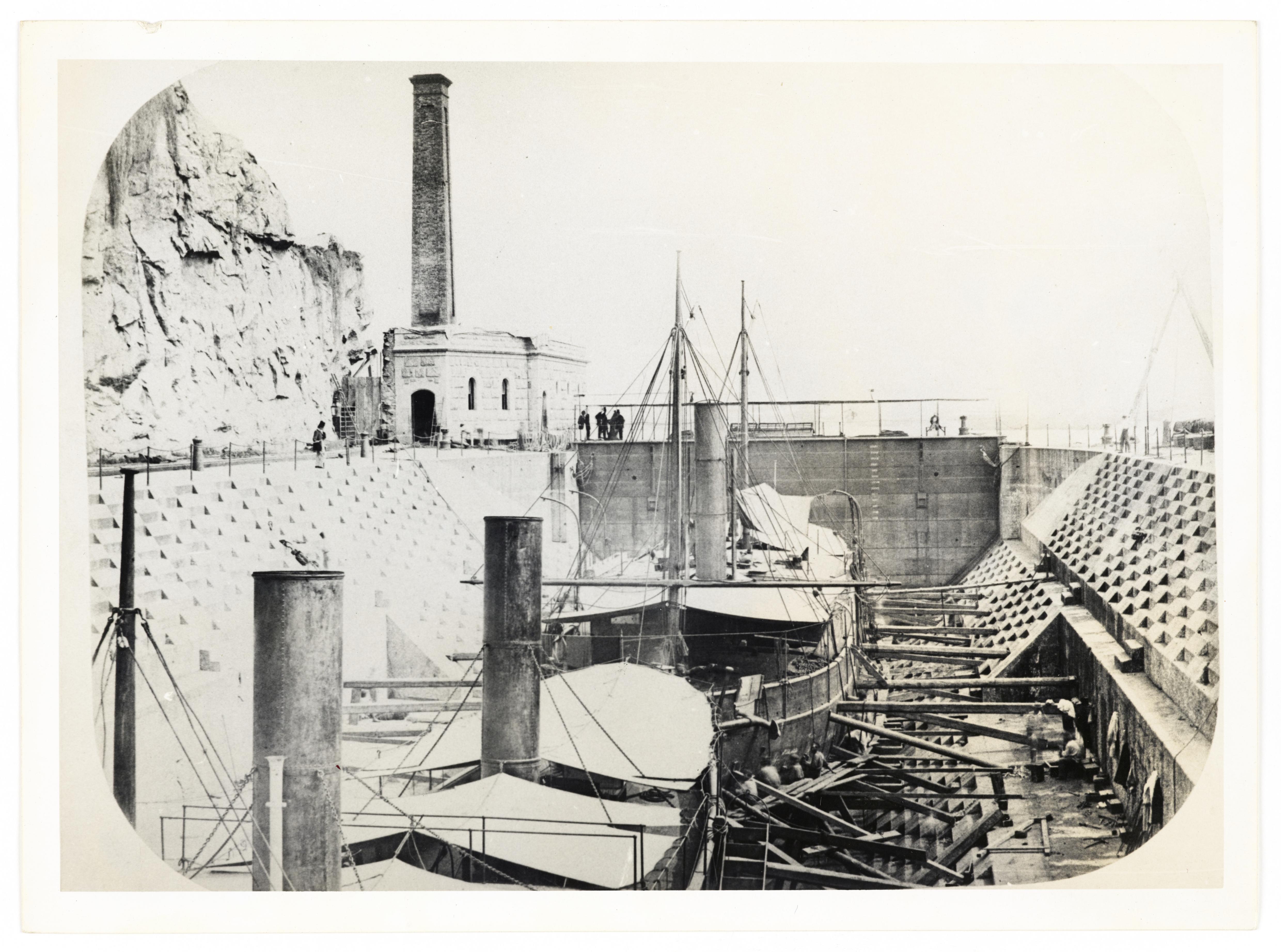 Dique da Ilha das Cobras