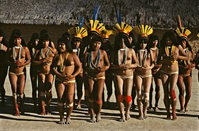 Série Xingu - Mulheres na cerimônia do Yamaricumã