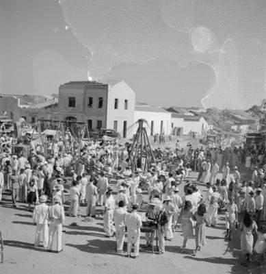 Canindé, romeiros em brinquedos de parque de diversões