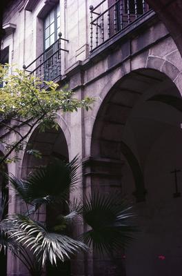 Mosteiro de São Bento - claustro