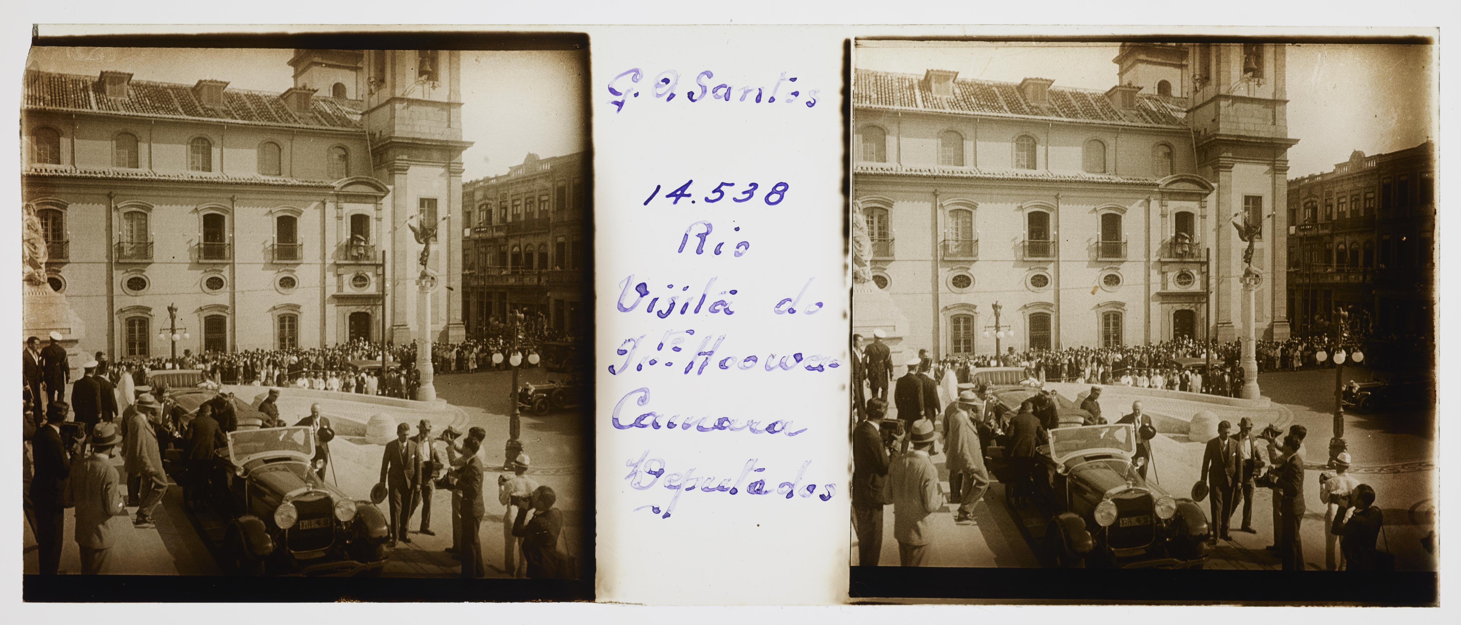Herbert Clark Hoover, presidente dos Estados Unidos, durante visita à Câmara dos Deputados