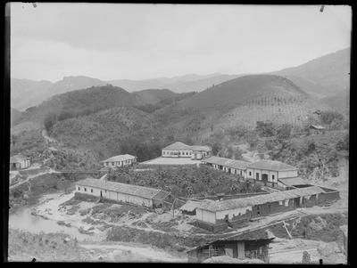 Fazenda de Café não identificada. Vista geral da sede