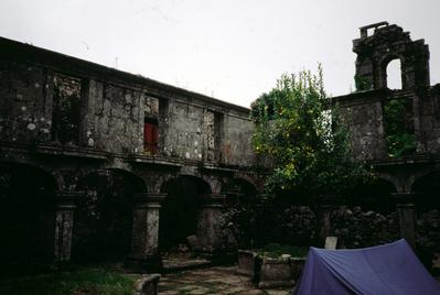 Ruínas do Convento de São Francisco do Monte