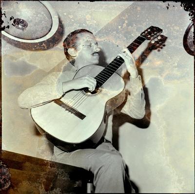 Paulinho Nogueira com o violão