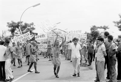 Passeata de calouros da Universidade de Brasília