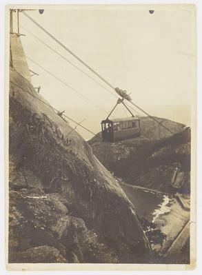 Construção do bondinho do Pão de Açúcar