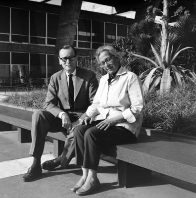 Arquitetos Affonso Eduardo Reidy e Carlota Macedo Soares (Lota)