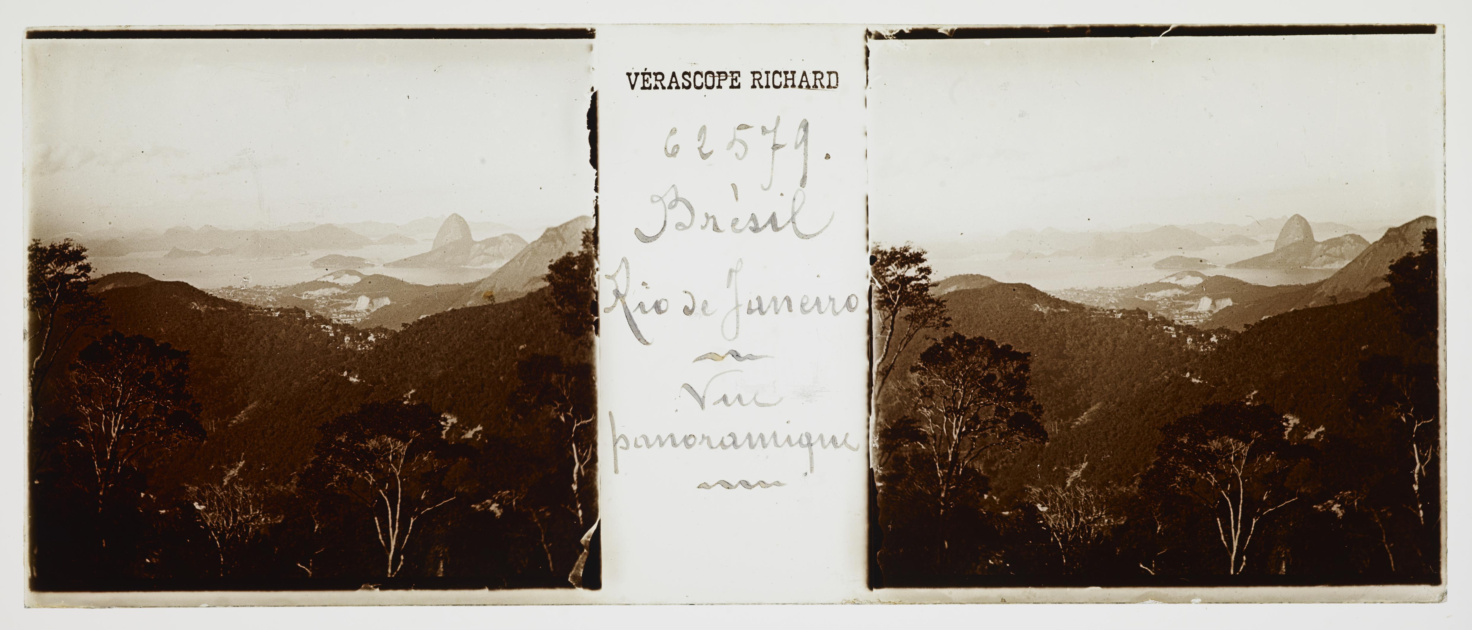 Vista do Rio de Janeiro a partir do Rio Comprido; ao fundo, o Morro do Pão de Açúcar