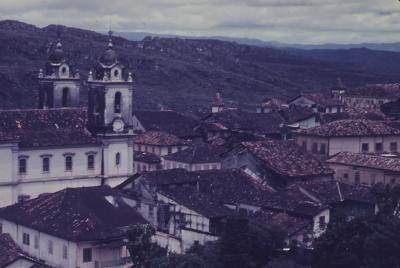 Vista do centro da cidade. À esquerda está a Catedral Metropolitana de Diamantina