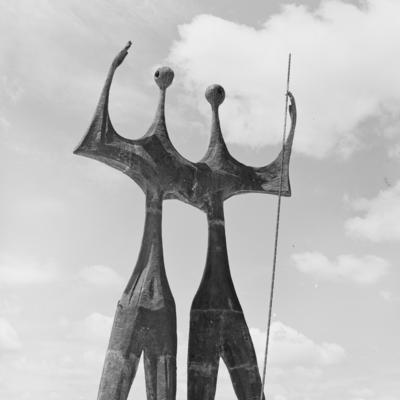 "Os Candangos" ou "Os Guerreiros", escultura de Bruno Giorgi
