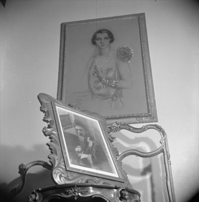 Aspectos internos do casarão do Parque Lage