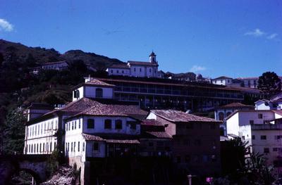 Vista para casario, Casa dos Contos e Igreja de São José