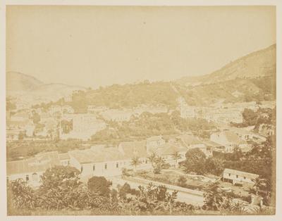 Ruas D. Luiza (atual Cândido Mendes) e Santo Amaro; a partir de Santa Teresa