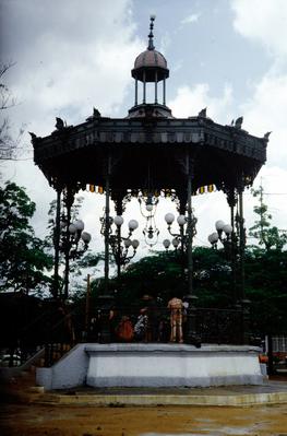 Coreto da praça Heliodoro Balbi