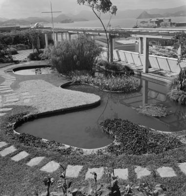 Instituto de Resseguros do Brasil, projeto dos irmãos Marcelo e Milton Roberto, e de Burle Marx