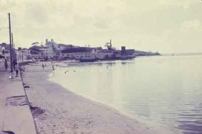 Igreja do Bonfim vista da avenida Beira Mar