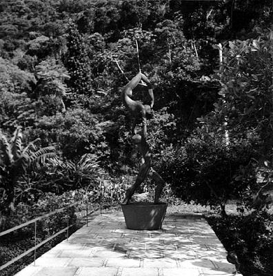 Esculturas de Alfredo Ceschiatti, "Acrobatas"