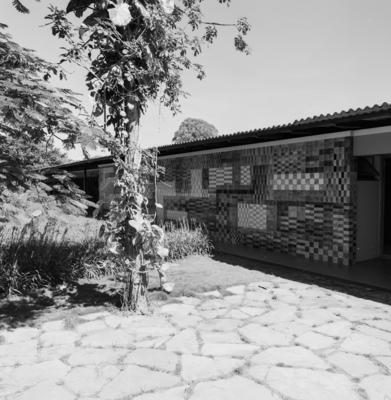 Residência de Olivo Gomes, projeto dos arquitetos Rino Levi, Roberto Cerqueira César e Burle Marx