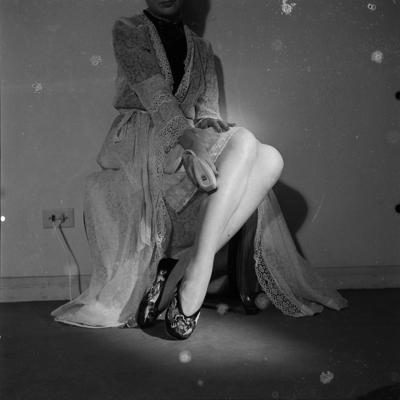 Campanha publicitária da agência MWJ para depilador feminino