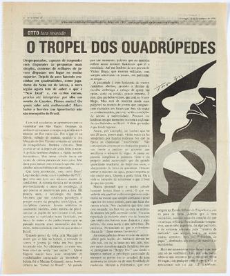 O tropel dos quadrúpedes na porta da universidade